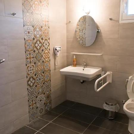 Meraki Lassi (Kefalonia)